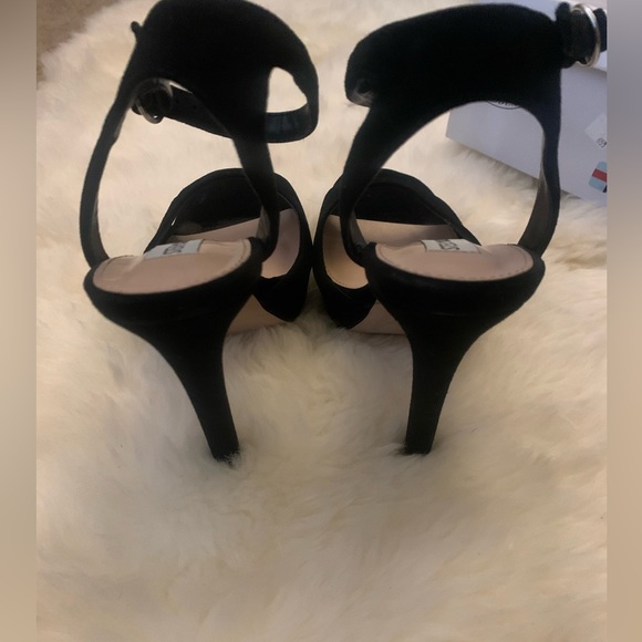 Steve Madden Suede Sandal - Picture 8 of 14